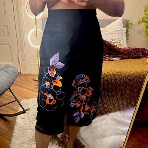 FARM Rio Black Skirt with Multicolor Floral Design